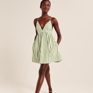 V Neck Babydoll Dress - Green& White Striped - M Petite - Abercrombie & Fitch